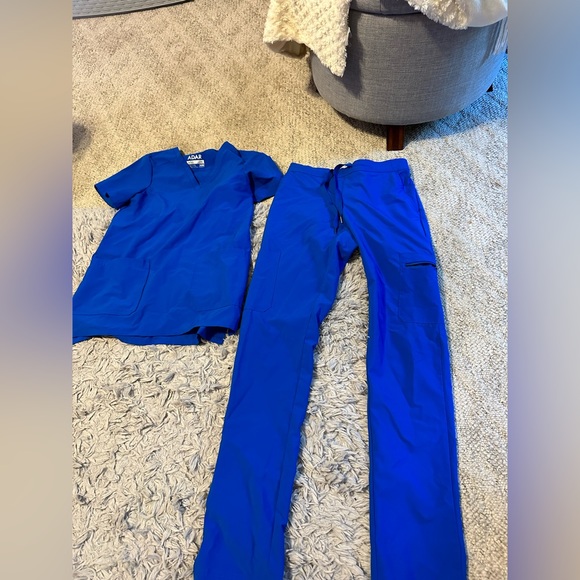 2nd set of royal blue scrubs - Picture 1 of 1